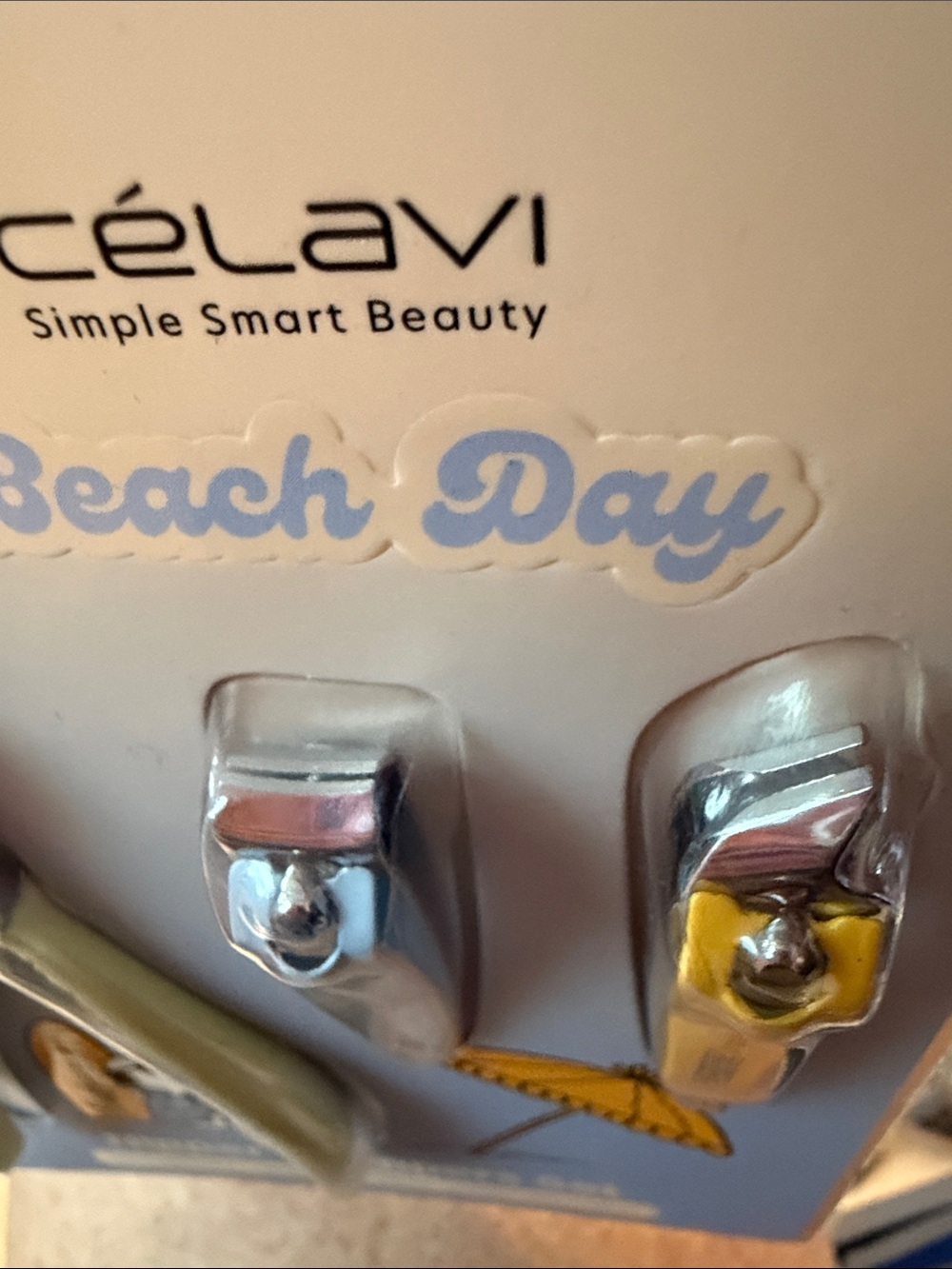 Peanuts Snoopy Beach Day Nail Care Set. 6 Files, 3 piece nipper clipper Set! - Picture 6 of 7